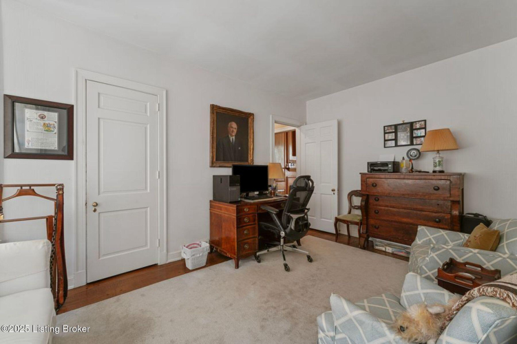 Listing Image 27