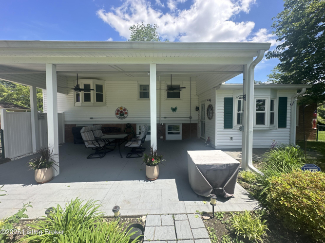 Listing Image 28