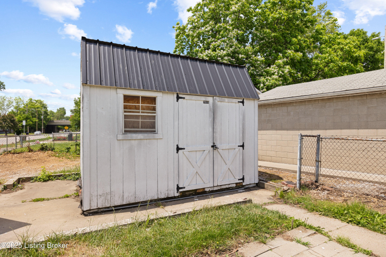 Listing Image 20