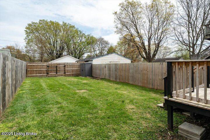 Listing Image 24