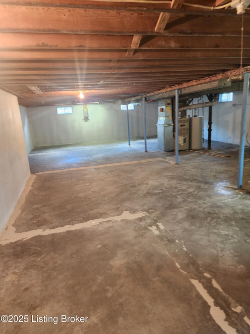 Listing Image 29