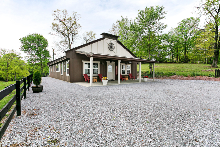 Listing Image 51