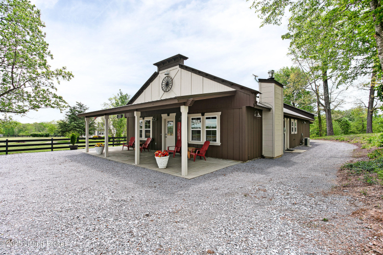 Listing Image 53