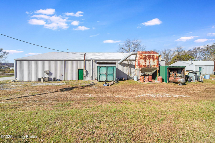 Listing Image 10