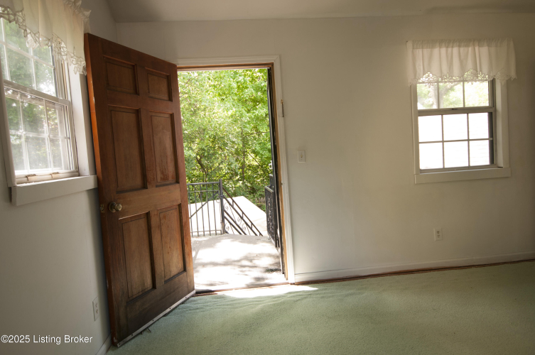 Listing Image 28