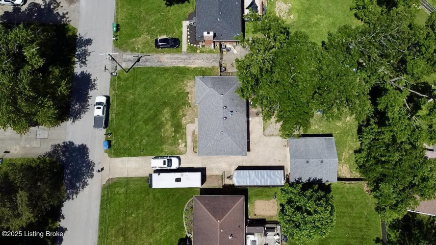 Listing Image 40