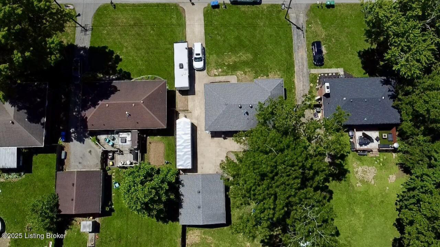 Listing Image 42