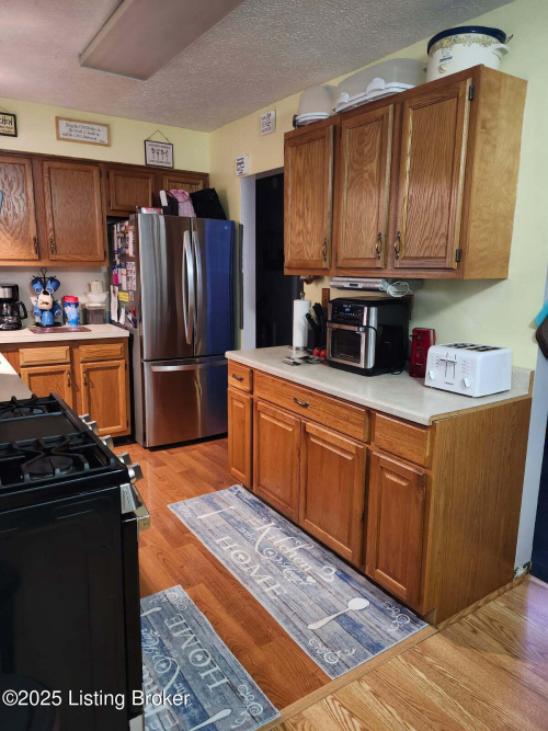 Listing Image 17