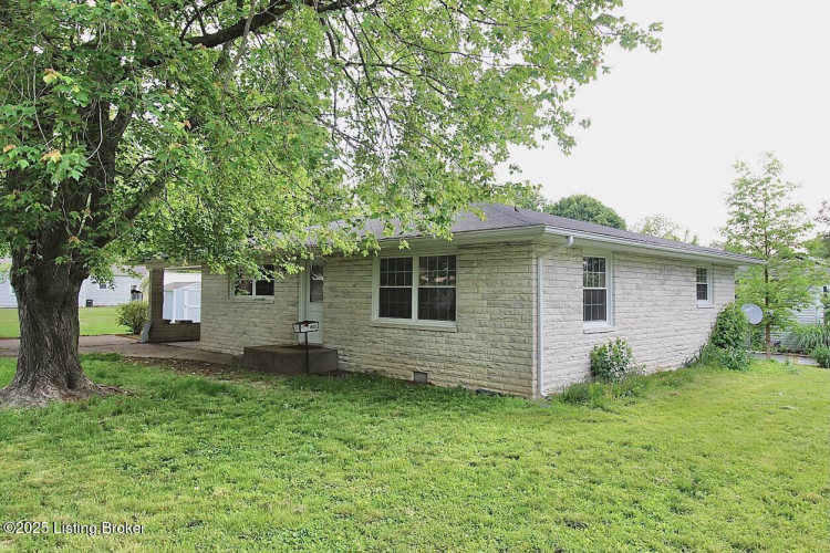 Listing Image 28