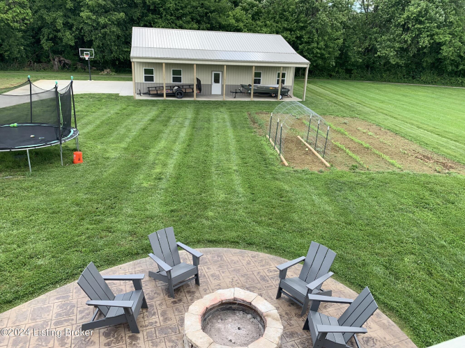 Listing Image 14