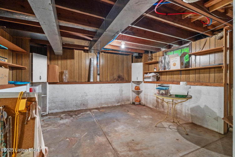 Listing Image 45