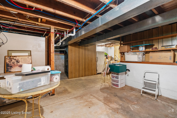 Listing Image 46