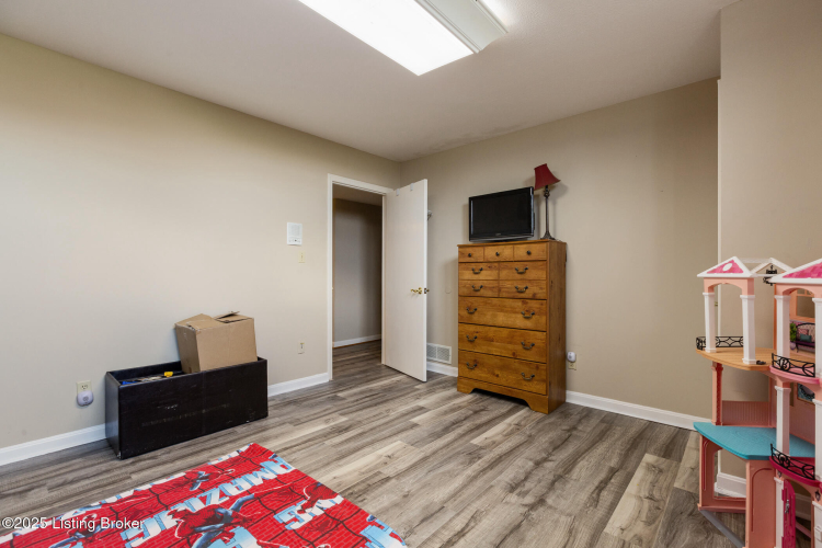 Listing Image 65