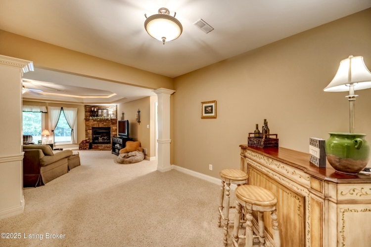 Listing Image 84
