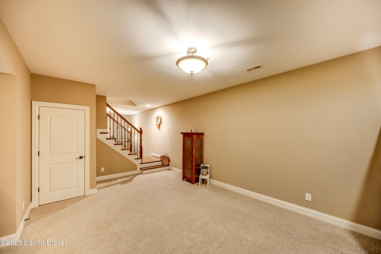 Listing Image 85