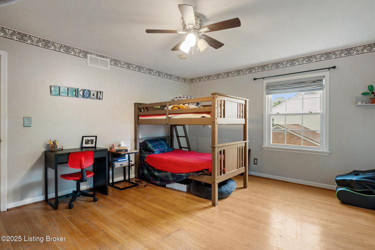 Listing Image 35