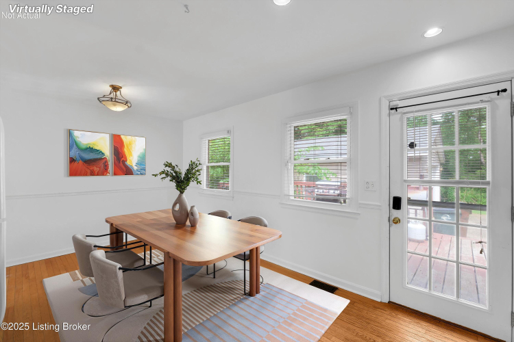 Listing Image 15