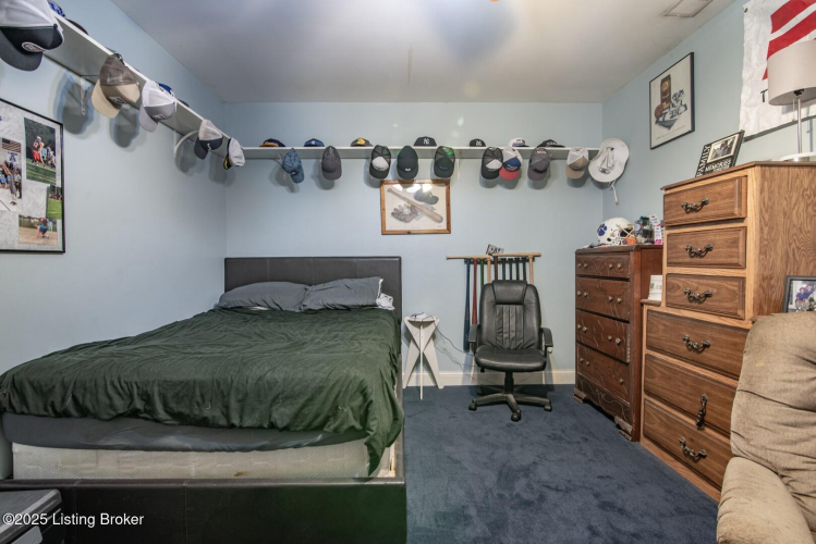 Listing Image 79