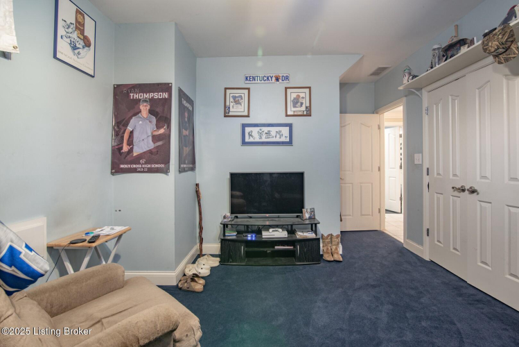Listing Image 80