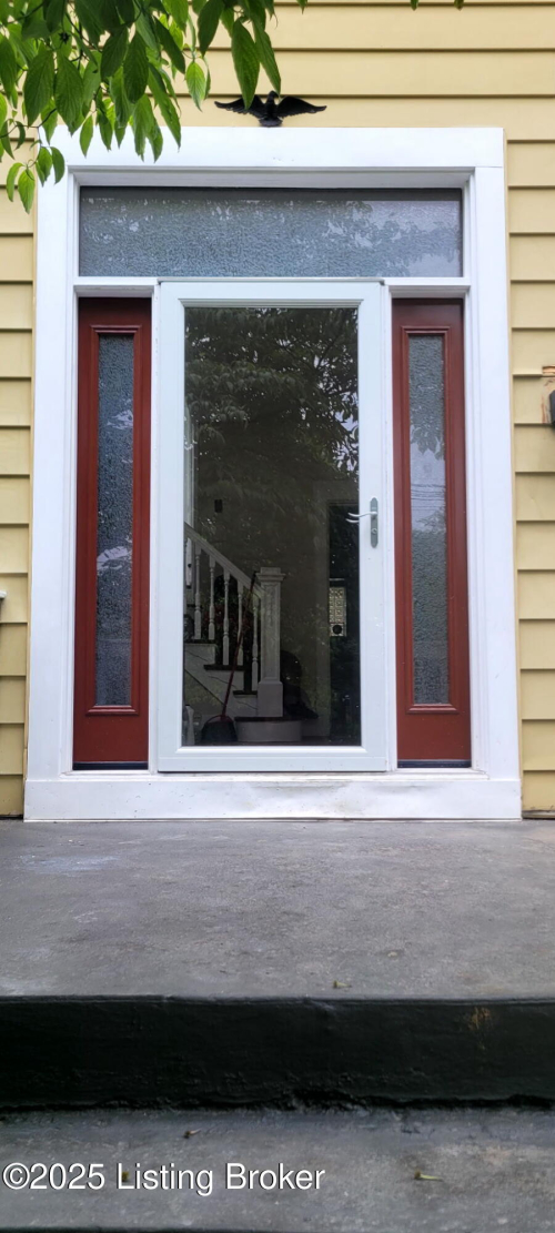 Listing Image 5