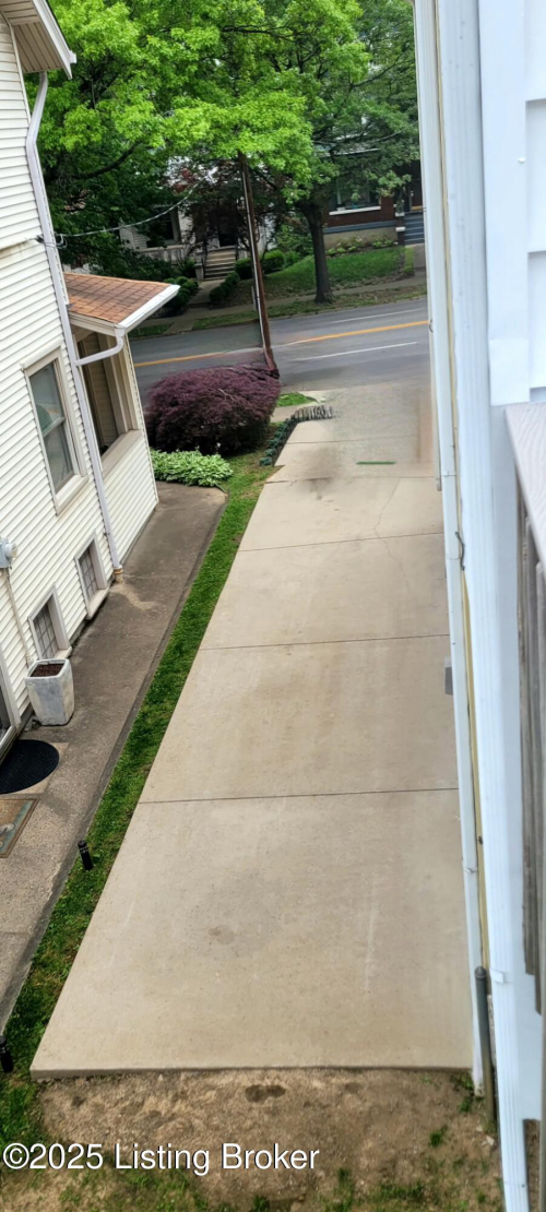 Listing Image 52