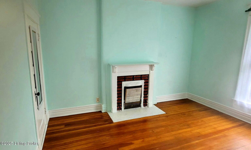 Listing Image 56