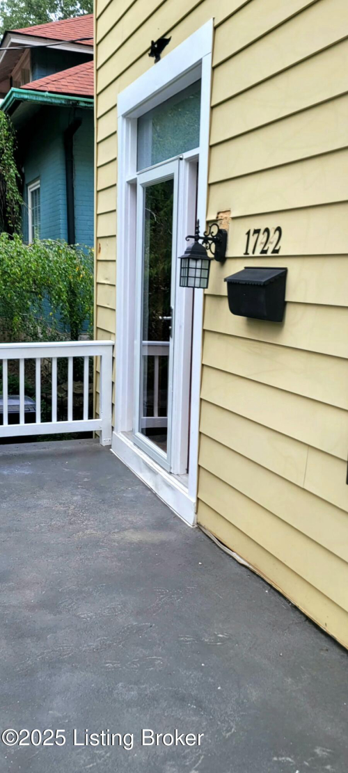 Listing Image 8