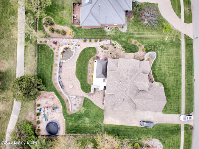 Listing Image 48
