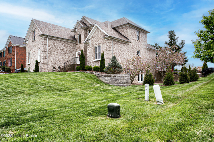 Listing Image 68