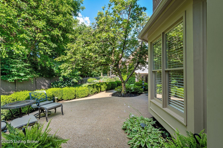 Listing Image 55