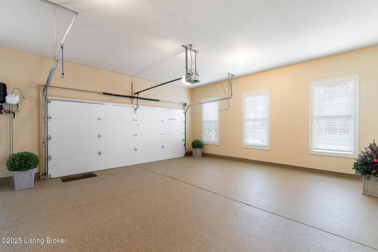 Listing Image 65