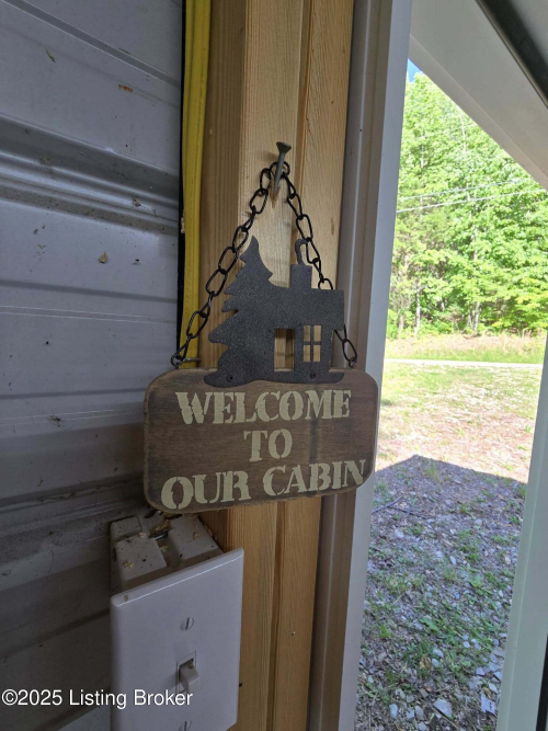 Listing Image 54