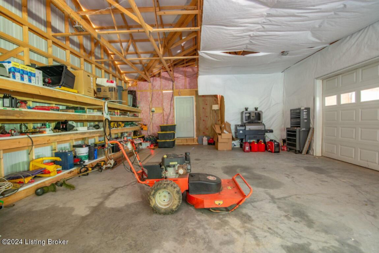 Listing Image 68