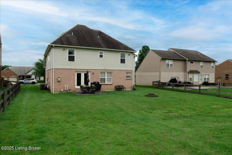Listing Image 38
