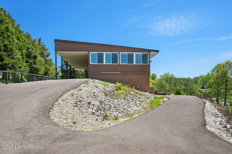 Listing Image 37
