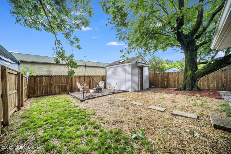 Listing Image 21