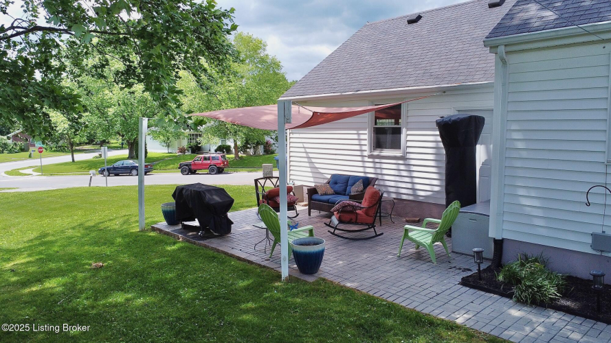 Listing Image 61