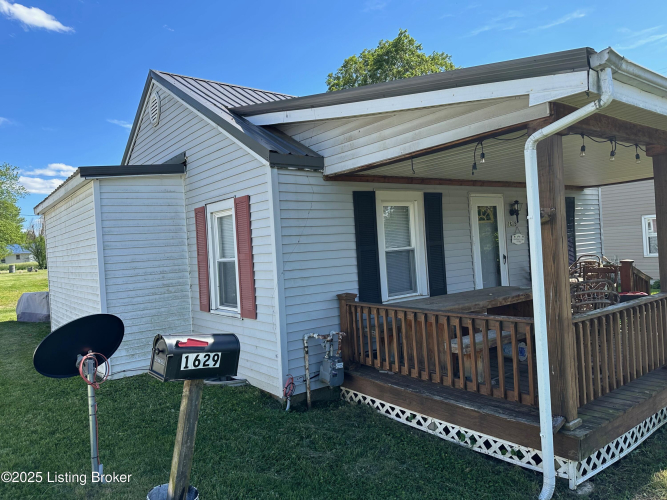 Listing Image 3