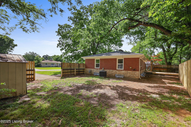 Listing Image 38