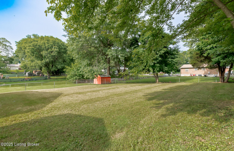 Listing Image 28