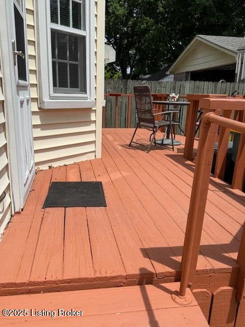 Listing Image 5