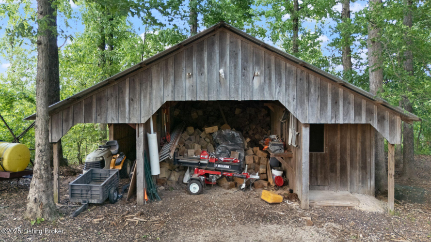 Listing Image 11