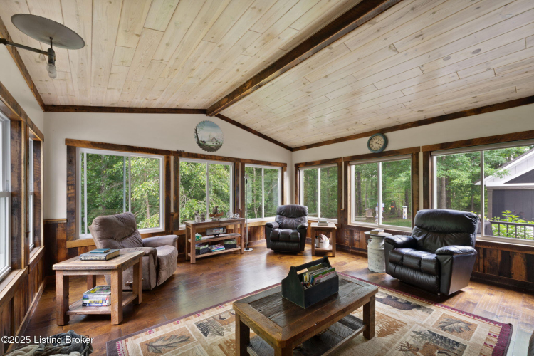 Listing Image 51
