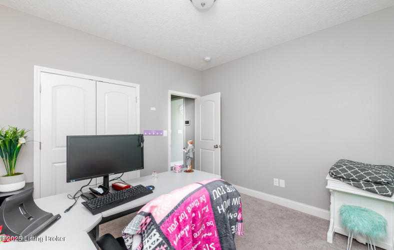Listing Image 39