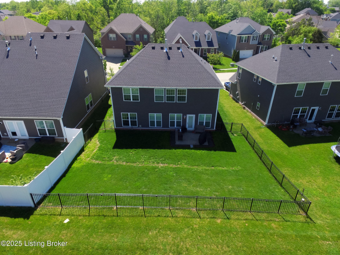 Listing Image 82