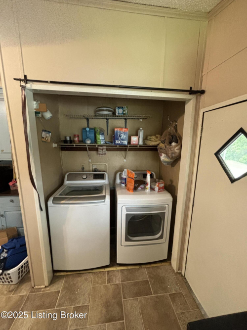 Listing Image 35