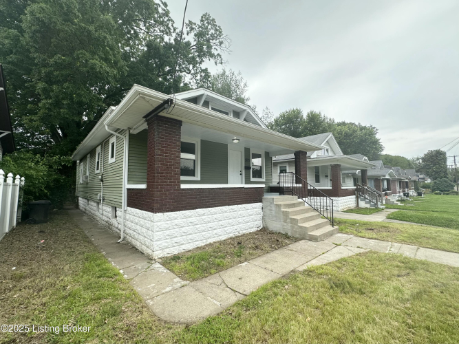 Listing Image 8