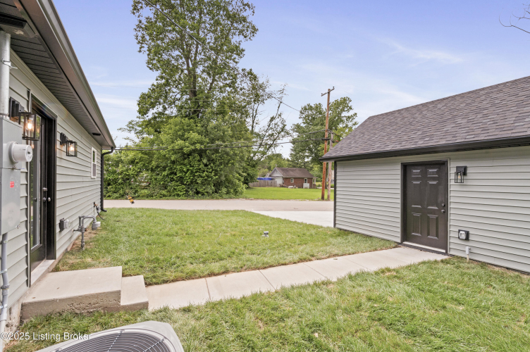 Listing Image 29