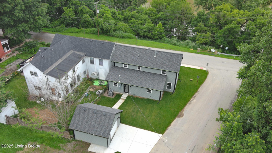 Listing Image 38