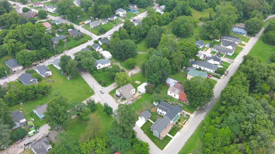 Listing Image 52